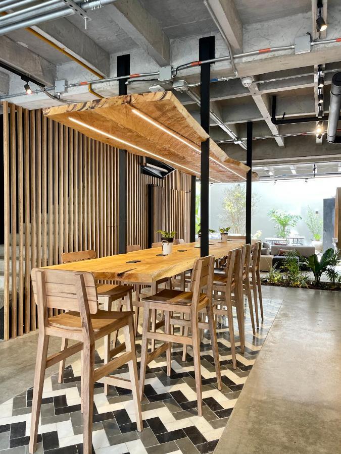 Beminimal Hotel 麦德林 外观 照片